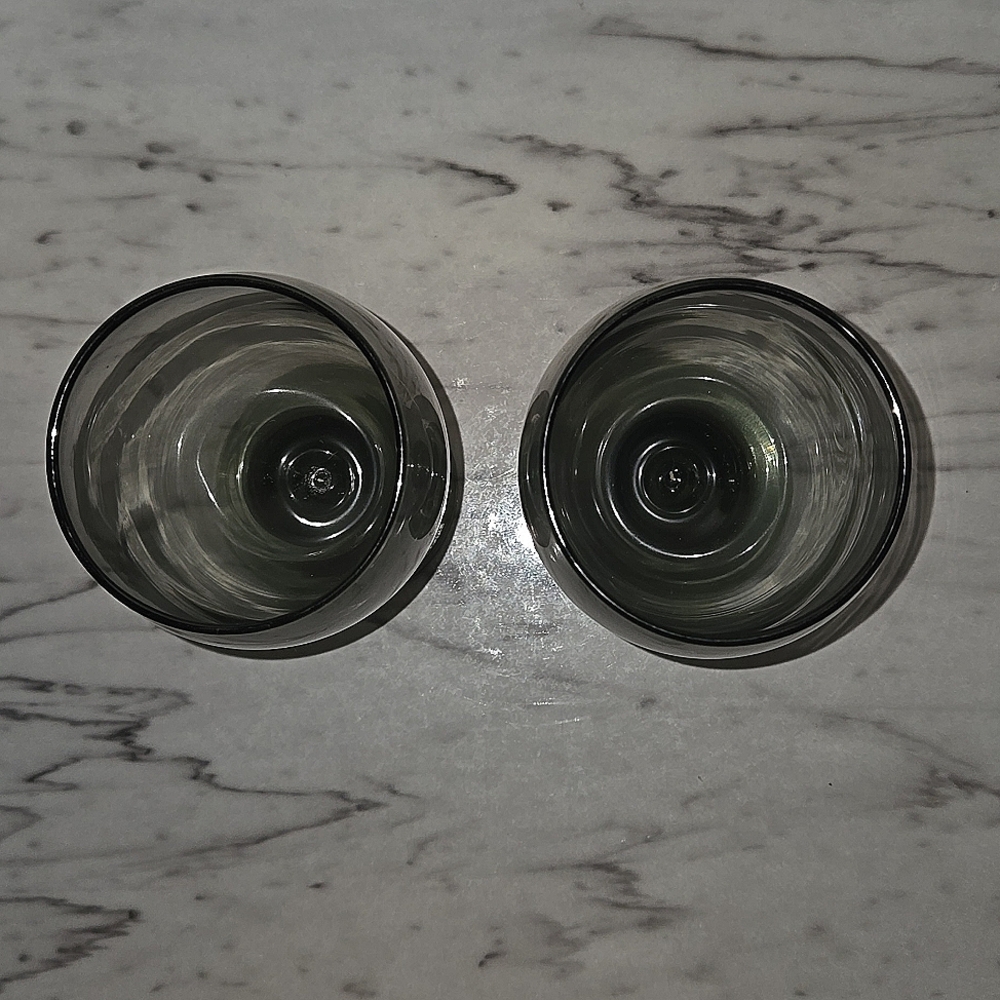 2 Smoke Gray Libbey Water / Wine Goblets - Picture 4 of 5